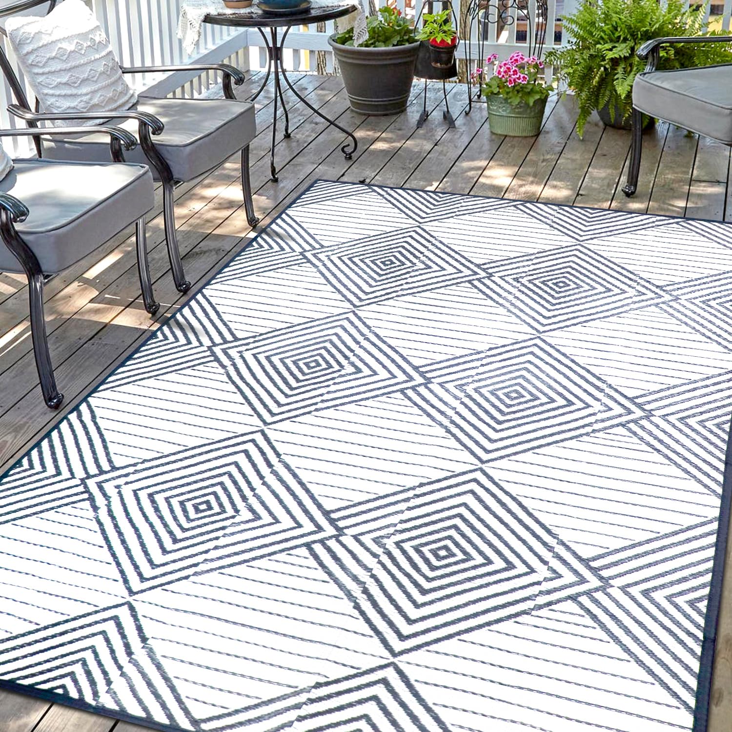 Waterproof Outdoor Rug 5x8ft, Bohemia Reversible Plastic Straw Mat for Patio RV Deck Porch Backyard Balcony Camping Picnic Beach Indoor Outdoor Carpet, Black&White