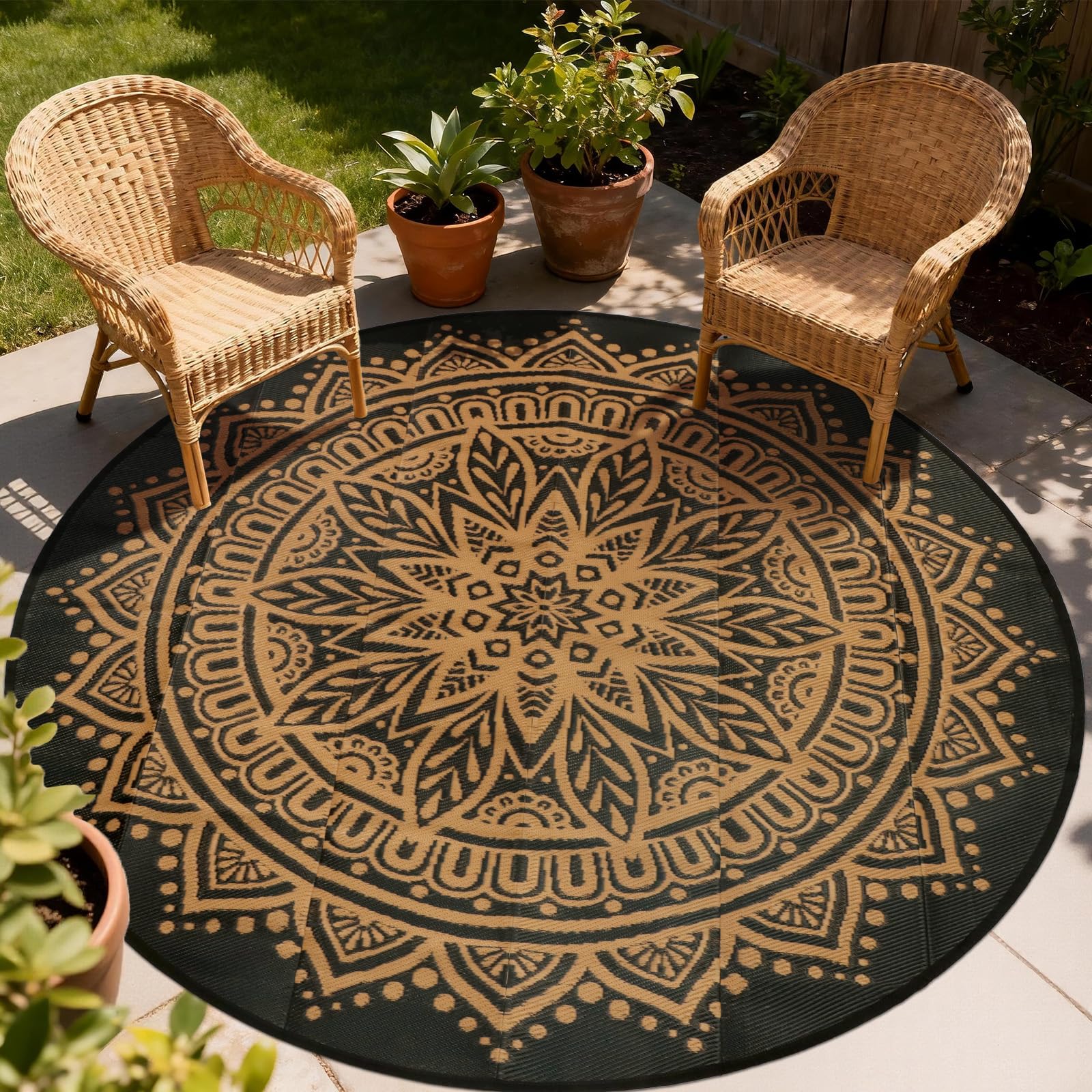 Round Outdoor Rugs 8Ft Waterproof, Outdoor Reversible Mats, Lightweight Plastic Straw Rug, Portable RV Camping Mat Floor Carpets for Deck Porch Picnic Beach Garden, Black/Camel