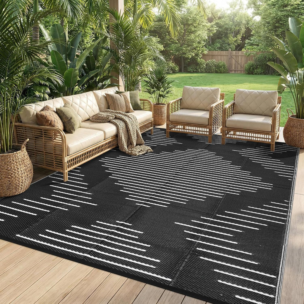 Garvee 6x9 Area Rugs Plastic Reversible Patio Rugs Outdoor Waterproof Easy-Cleaning Large Floor Mat for Outdoors Backyard Porch RV Beach Picnic Black White
