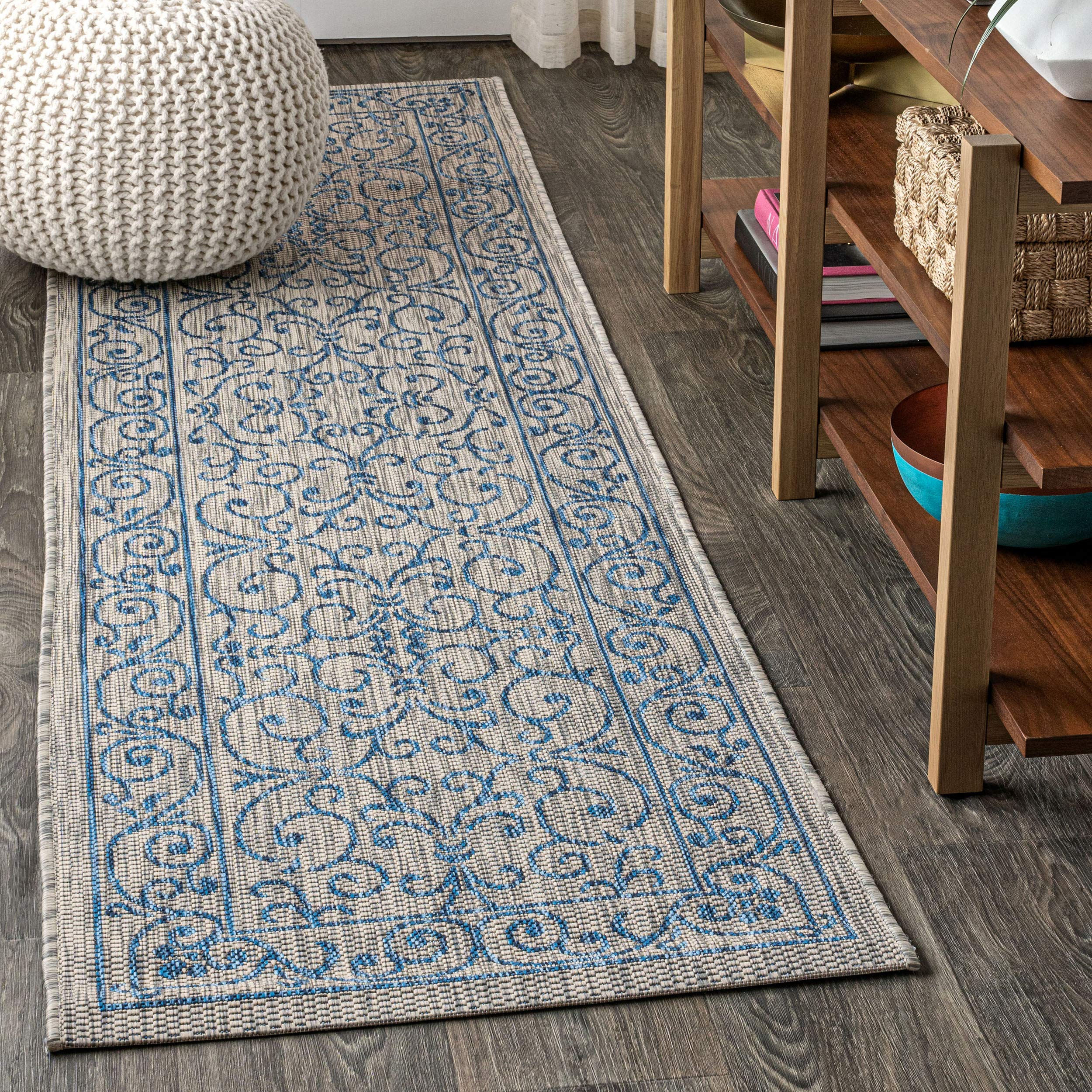 JONATHAN Y Vintage Filigree Indoor Outdoor Area Rug 5X8 Red/Beige, Charleston Textured Weave for Backyard, Patio, Porch, Easy-Cleaning, High Traffic, Pet-Friendly, Non-Shedding (SMB106B-5)