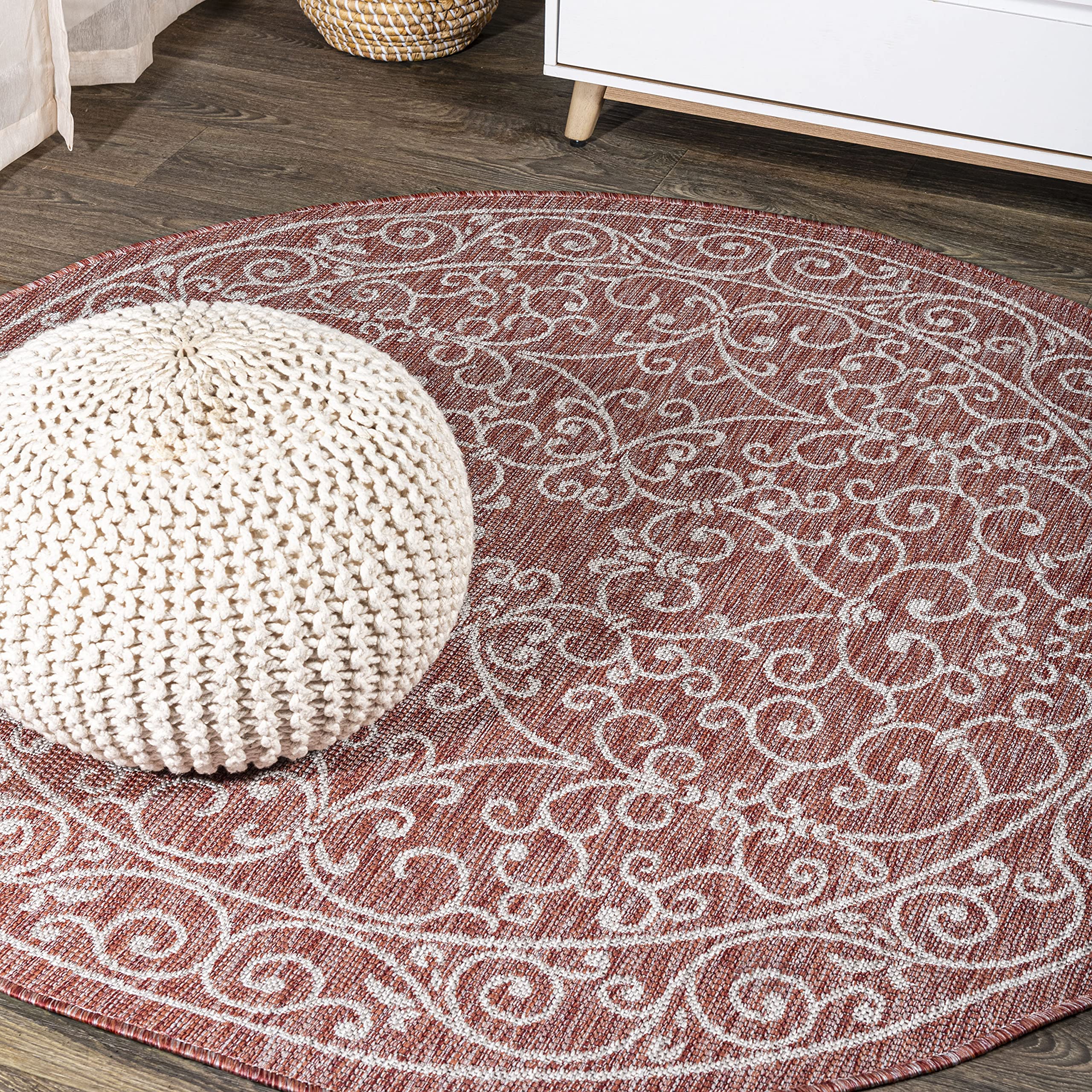 JONATHAN Y Vintage Filigree Indoor Outdoor Area Rug 5X8 Red/Beige, Charleston Textured Weave for Backyard, Patio, Porch, Easy-Cleaning, High Traffic, Pet-Friendly, Non-Shedding (SMB106B-5)