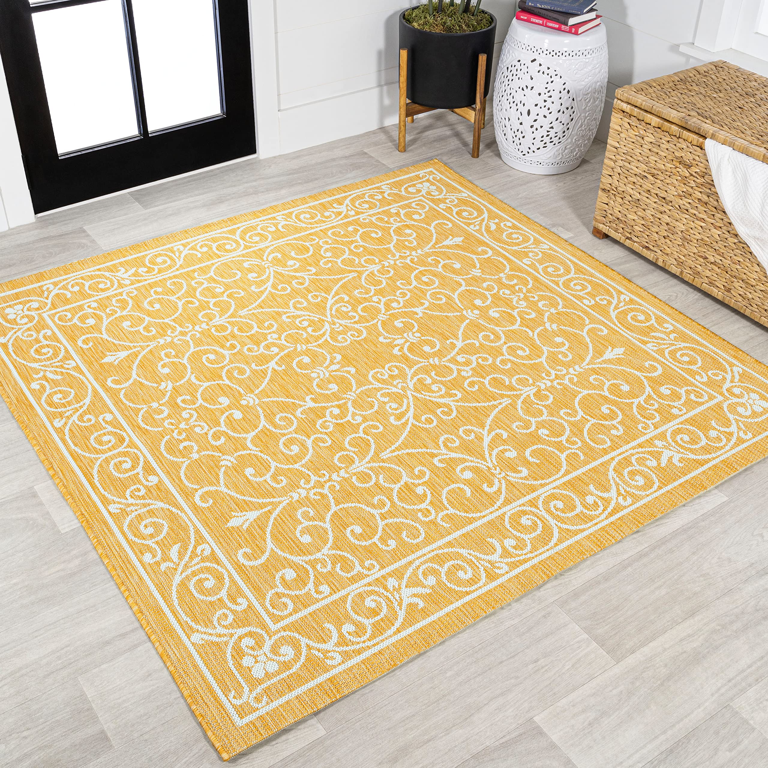JONATHAN Y Vintage Filigree Indoor Outdoor Area Rug 5X8 Red/Beige, Charleston Textured Weave for Backyard, Patio, Porch, Easy-Cleaning, High Traffic, Pet-Friendly, Non-Shedding (SMB106B-5)