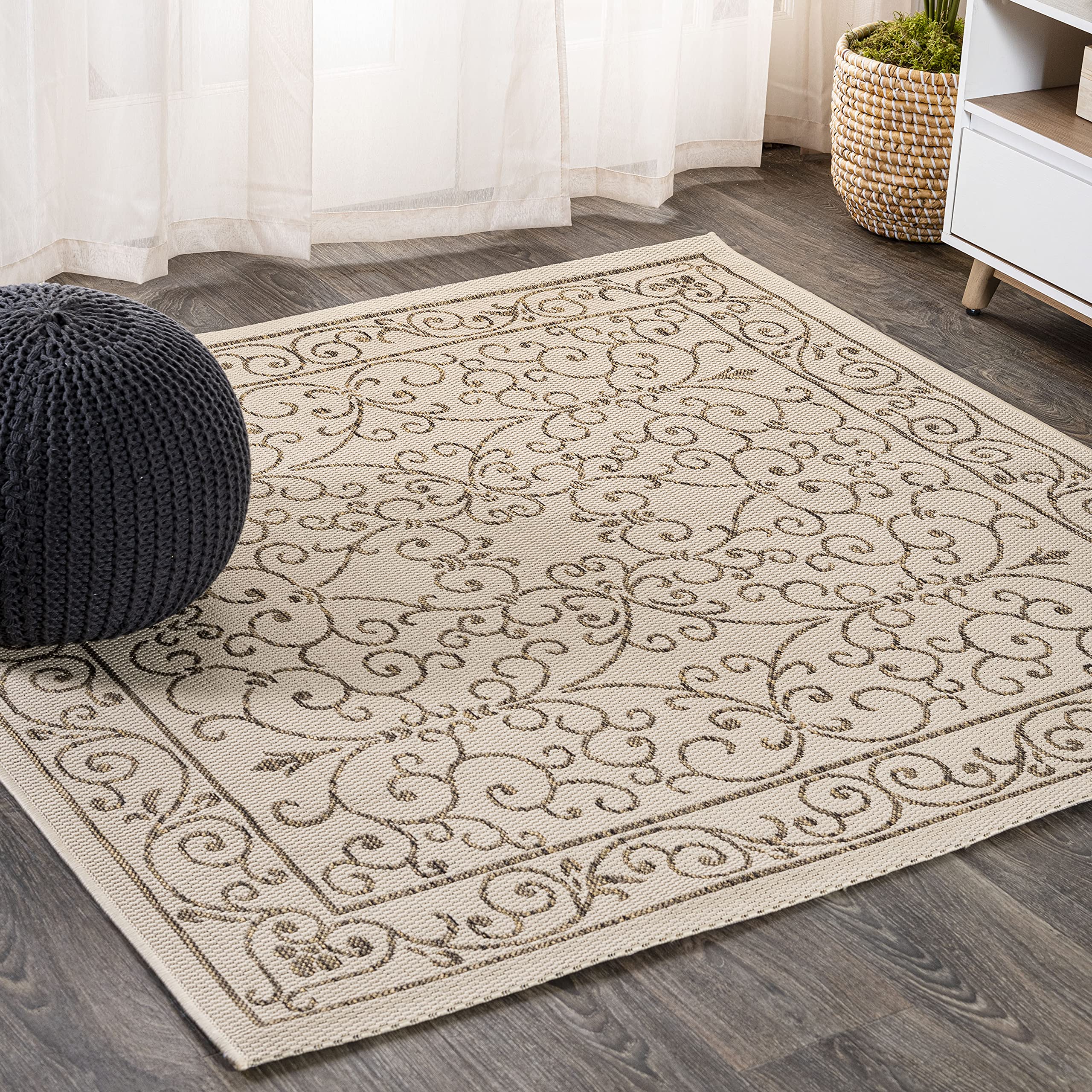 JONATHAN Y Vintage Filigree Indoor Outdoor Area Rug 5X8 Red/Beige, Charleston Textured Weave for Backyard, Patio, Porch, Easy-Cleaning, High Traffic, Pet-Friendly, Non-Shedding (SMB106B-5)