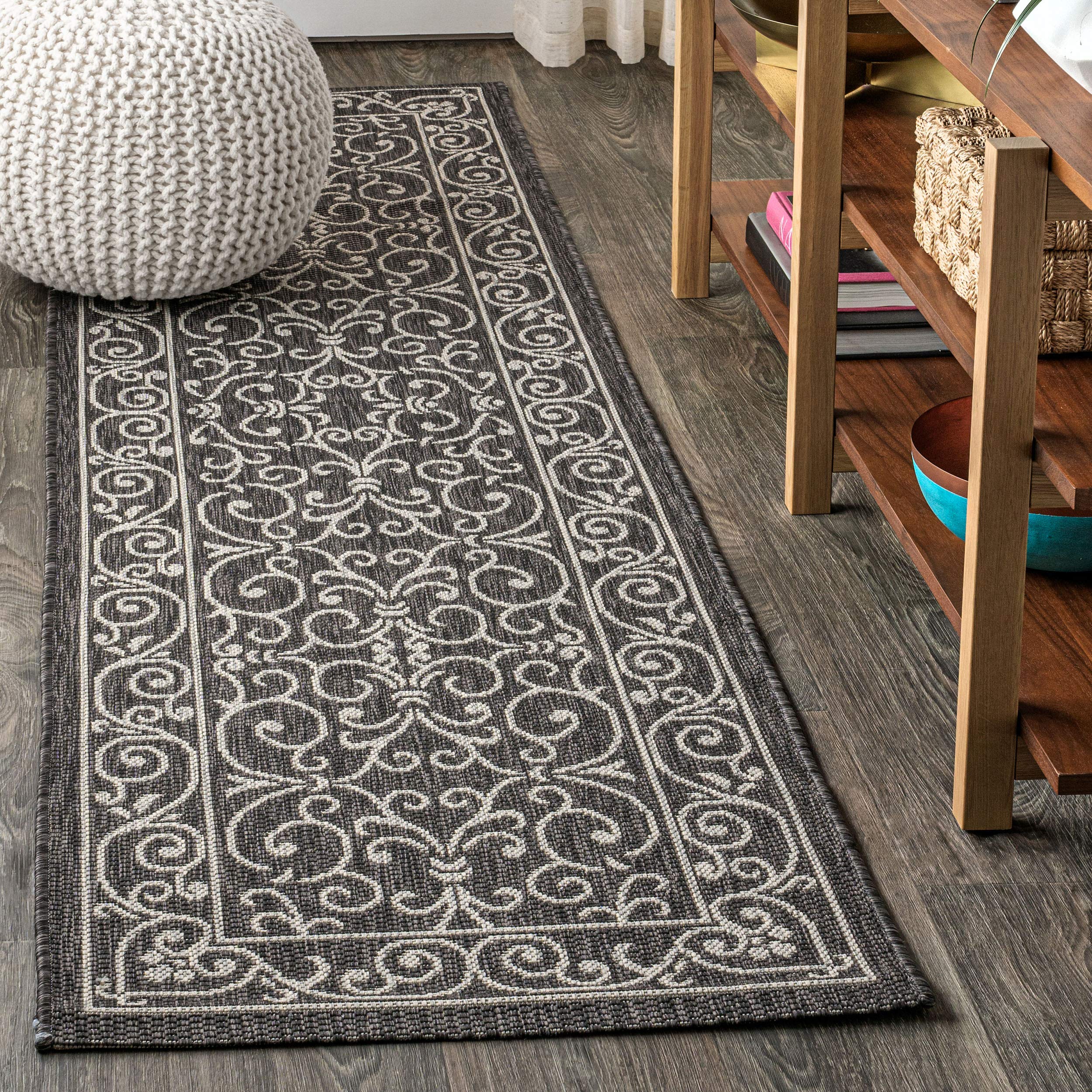 JONATHAN Y Vintage Filigree Indoor Outdoor Area Rug 5X8 Red/Beige, Charleston Textured Weave for Backyard, Patio, Porch, Easy-Cleaning, High Traffic, Pet-Friendly, Non-Shedding (SMB106B-5)