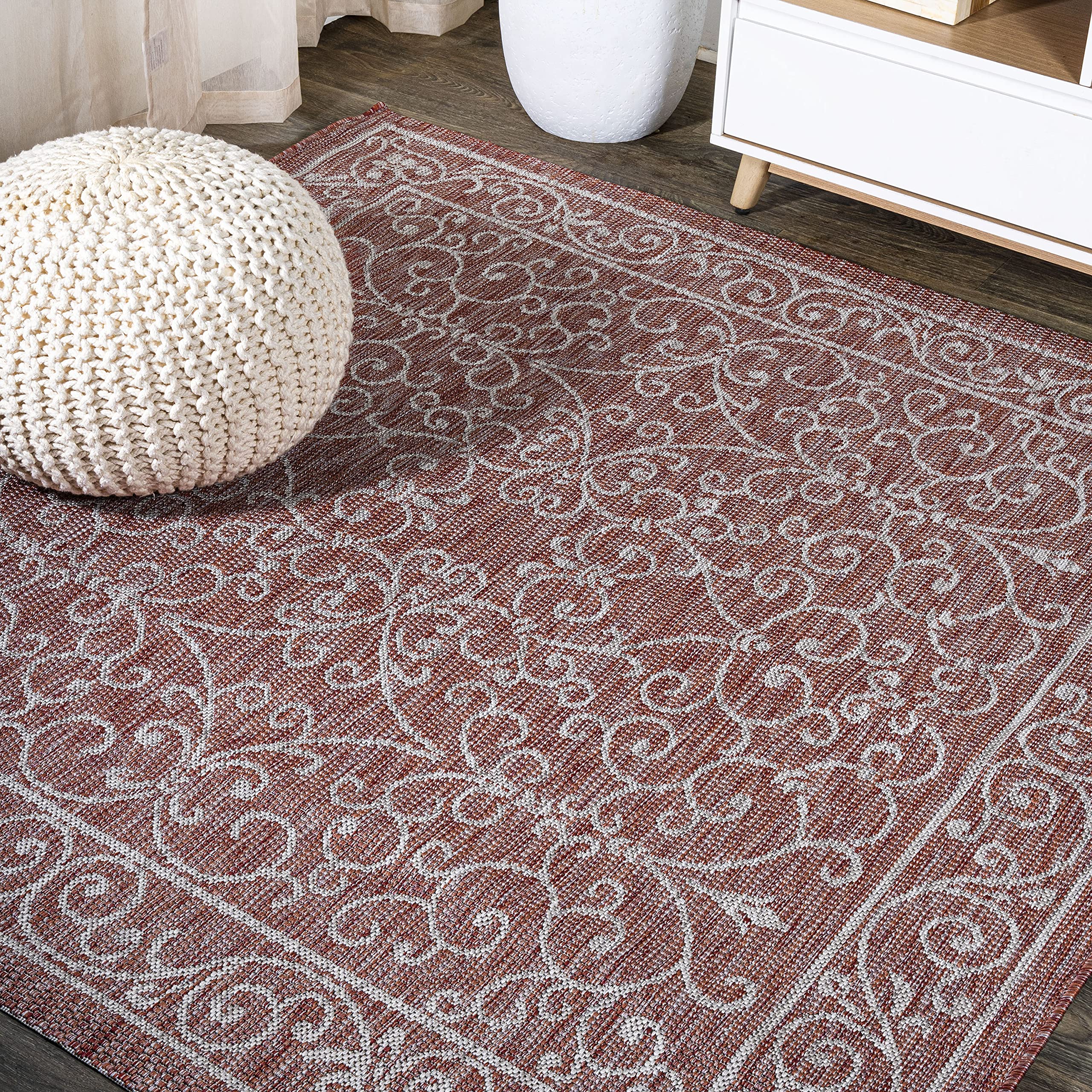 JONATHAN Y Vintage Filigree Indoor Outdoor Area Rug 5X8 Red/Beige, Charleston Textured Weave for Backyard, Patio, Porch, Easy-Cleaning, High Traffic, Pet-Friendly, Non-Shedding (SMB106B-5)