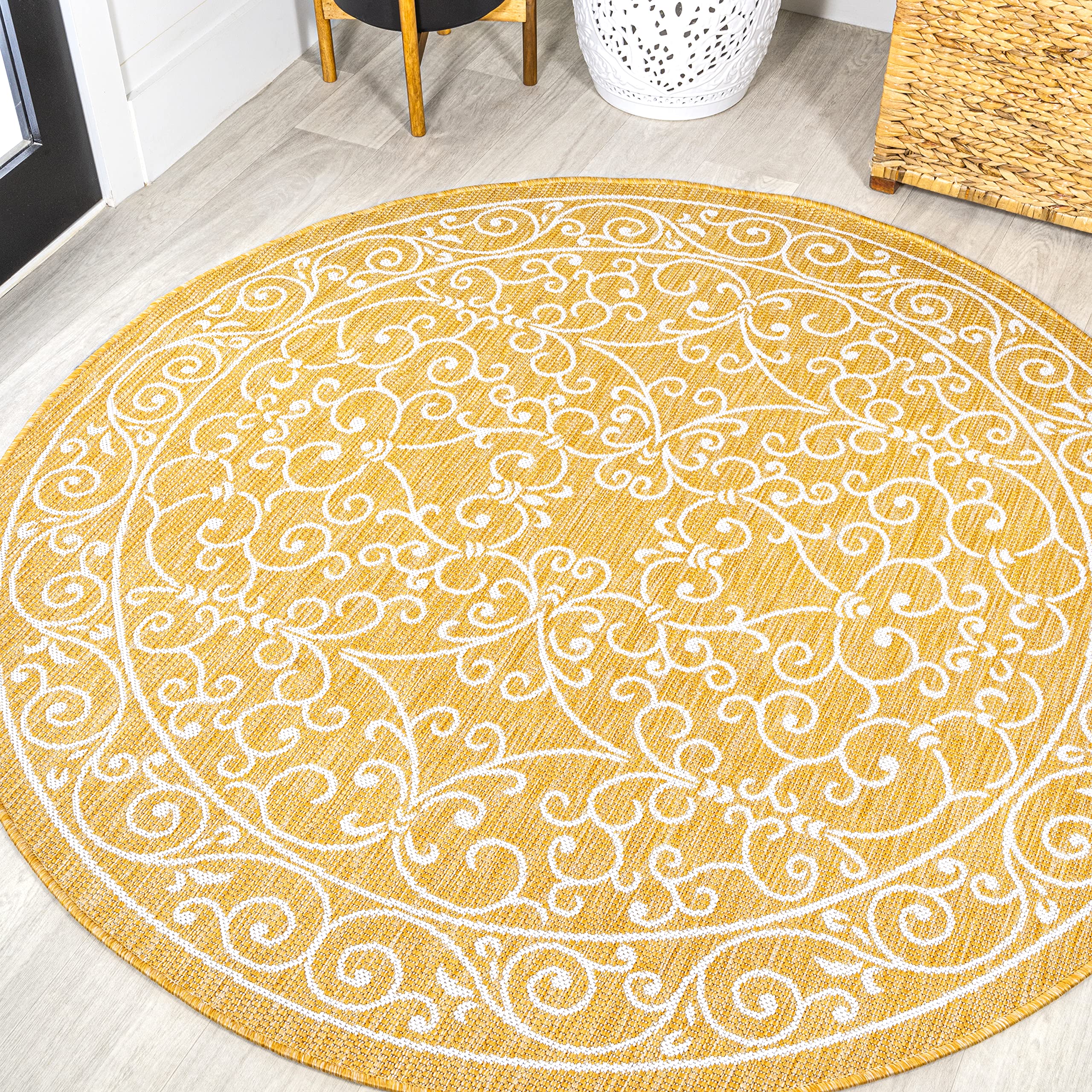 JONATHAN Y Vintage Filigree Indoor Outdoor Area Rug 5X8 Red/Beige, Charleston Textured Weave for Backyard, Patio, Porch, Easy-Cleaning, High Traffic, Pet-Friendly, Non-Shedding (SMB106B-5)